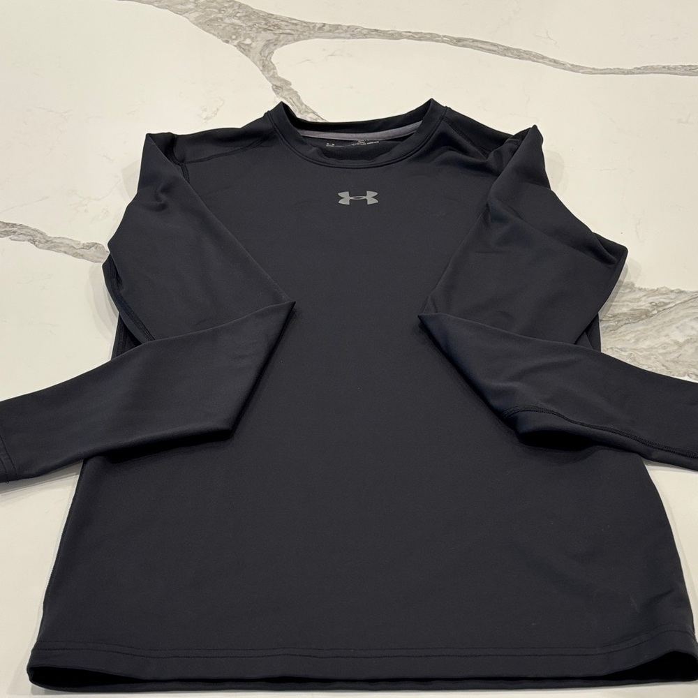 Under Armour black‎ Performance lined with fleece for warmth men’s small